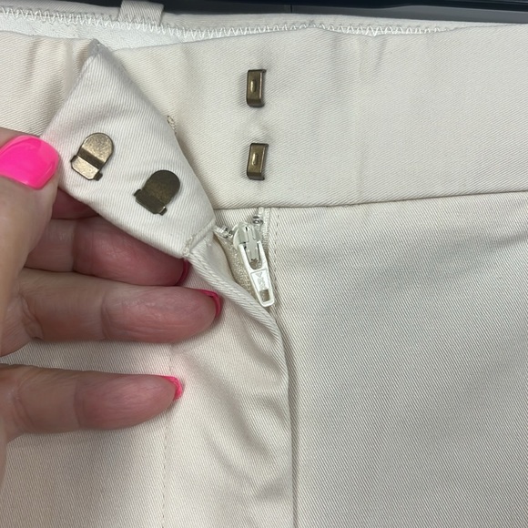 J. Crew Womens Chinos 10 Cream Wide Leg Slide/Zip Fly Pockets Stretch Classy NWT - Picture 3 of 11